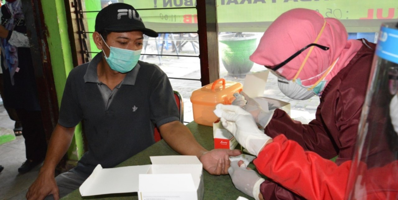 Pemkab Jombang Rapid Test Pedagang di Lima Pasar Tradisional